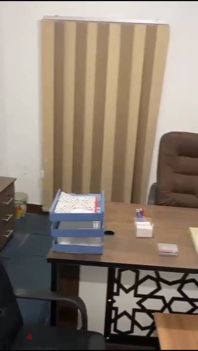 ستائر مكتب
