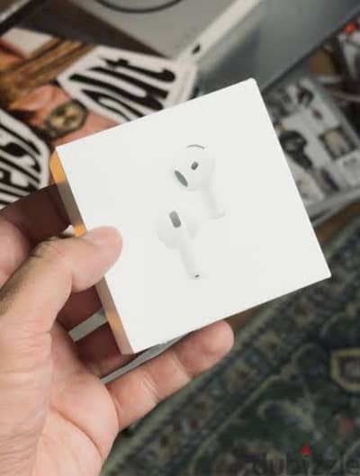 APPLE brand new sealed Airpods 5