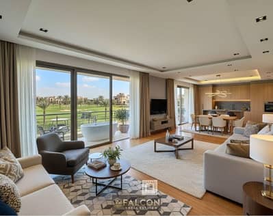 بينتهاوس LUXURY اطلاله ساحره 100% علي GOLF بالتقسيط ! شقه مع روف في كمبوند سيتي جيت  EILTE COMMUNITY مجاوره HYDE PARK & MIVIDA