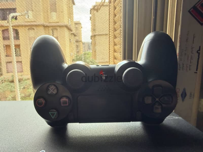 PlayStation 4 pro - Games 2 Egypt - 1TB 4