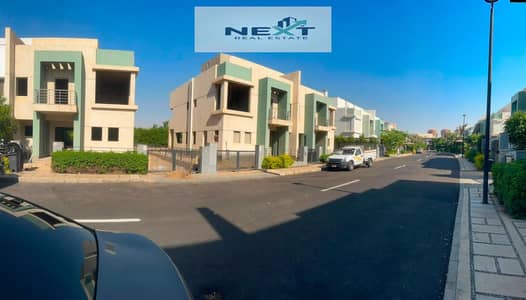 For sale (cash) in one of Madinaty’s most prestigious neighborhoods: a modern Twin House (Model J). It features a 448 sqm plot and a 267 sqm built-up