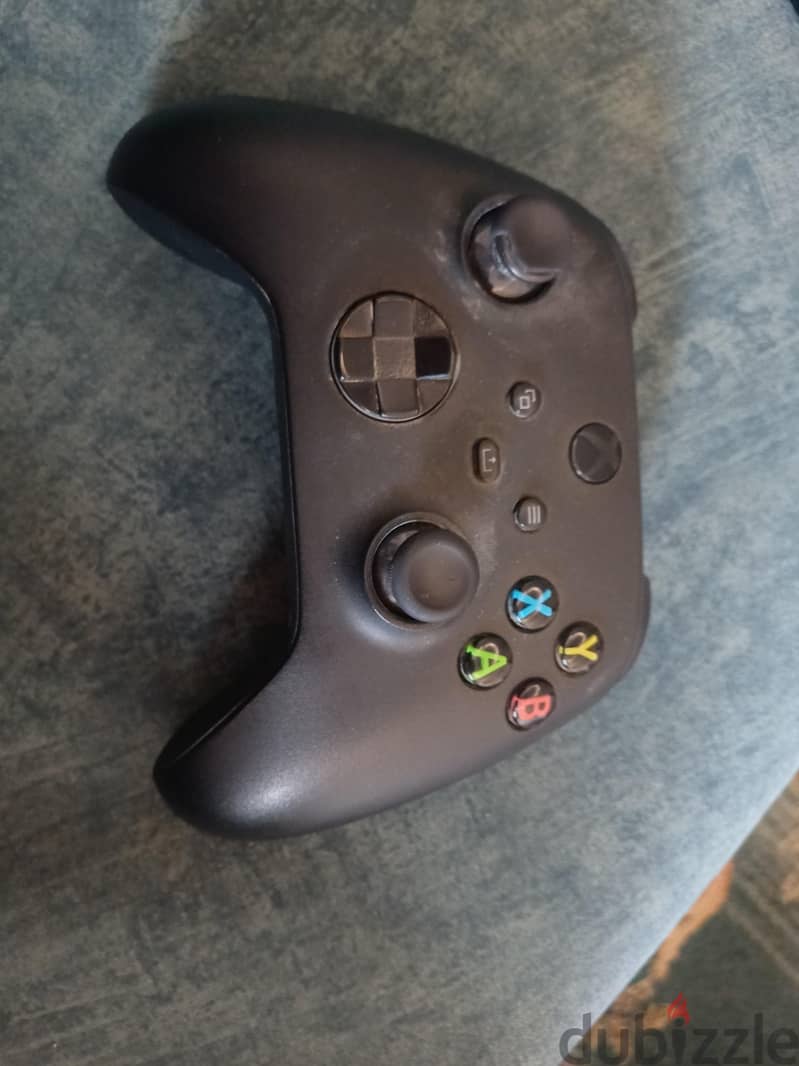 xbox series x with original controller and charger 5