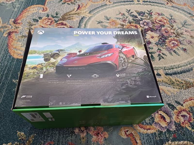 xbox series x with original controller and charger 6