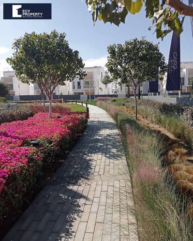Facing north stand alone villa for sale in Cairo Gate emaar sheikh zayed ready to move with installments