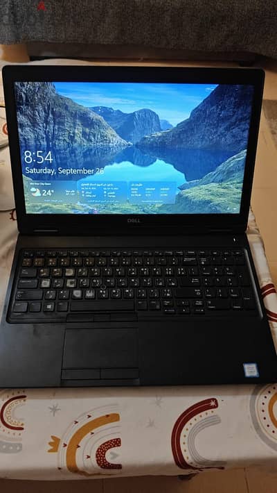 Dell Latitude 5590 i5 7th Gen / 8GB RAM / 256GB SSD / FHD