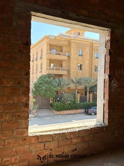 من المالك شقة للبيع بسعر مميز ولفترة محدودة —استلام فوري - حي الجامعة الأمريكية- التجمع