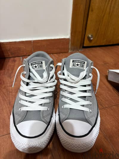 Converse للبيع وارد أمريكا