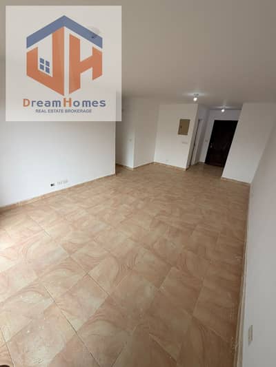 131 sqm Apartment for Sale in Madinaty | 3 Bedrooms | 2 Bathrooms | Wide Garden View | Near Services