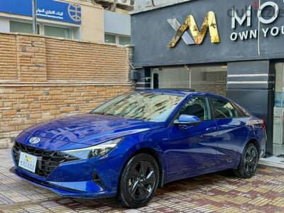 هيونداي إلينترا 2022