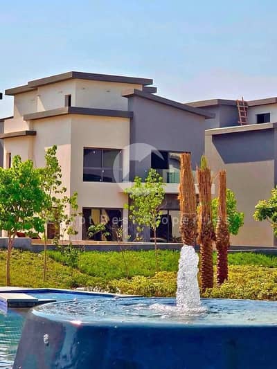 Last townhouse for sale 210 sqm Immediate Delivery near al rehab at creek town New Cairo