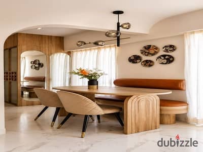 An incredible deal: a studio apartment available for sale in an established compound—located opposite the Oasis Hotel and near the Pyramids—with a dow