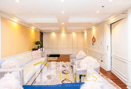 Apartment for Sale with Master Bedroom & Dressing Room, Steps from the Sea – Kitchen Cabinets Included