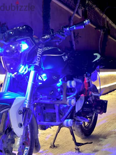 موتسيكل بينيليVLM200Cc