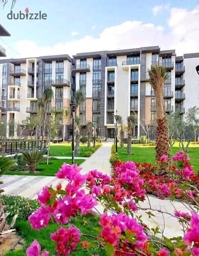 Apartment for sale in the most beautiful stages of Madinaty, the most requested model, 2 bedrooms and 2 bathrooms, 98 meters apartment in B8, Group 89, second floor, open view of Madinaty Club, required 4,200,000, remaining 3,400,000 installments until 2035