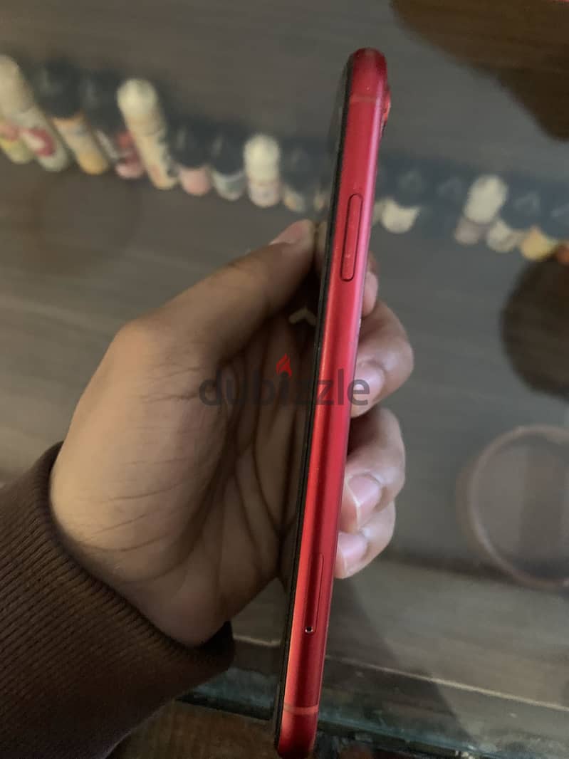 Apple - iPhone XR 3
