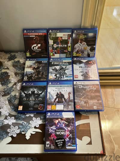 مجموعه العاب للبيع حالتهم ممتازه PS4 و PS5
