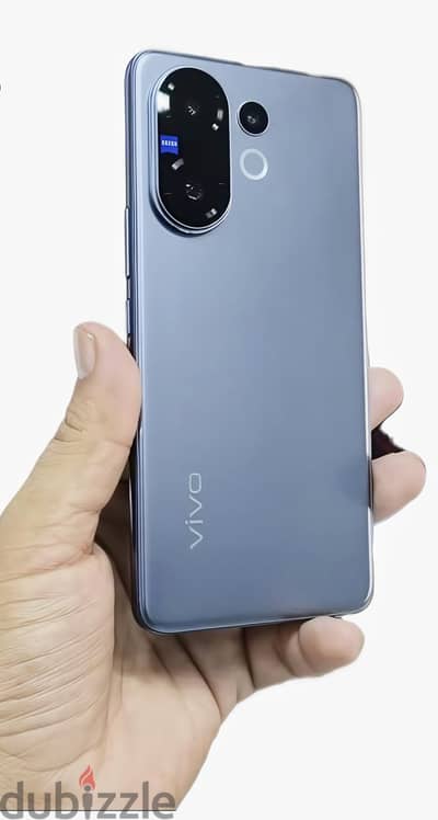 Vivo V60 5G 256GB 12 Ram exactly condition