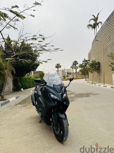 Yamaha tmax