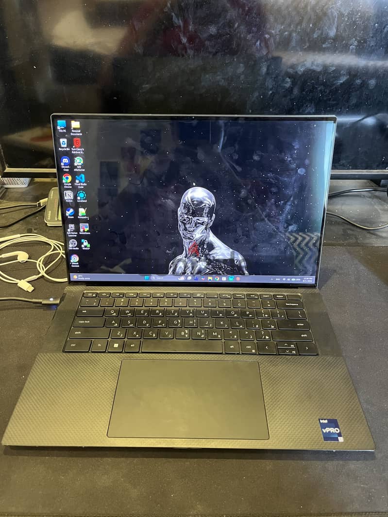 Dell precision 5570 1