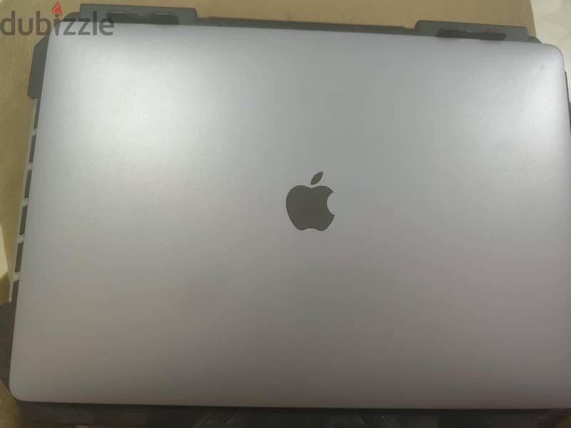 Macbook pro 2019 i7 4