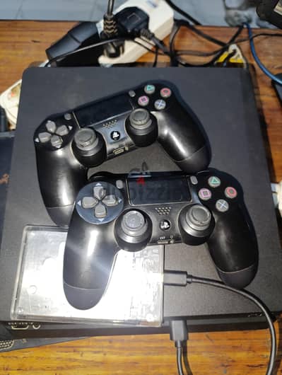 PS4 Slim software 14.00
