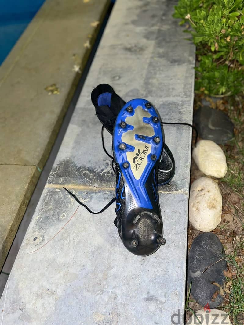 Nike soccer cleats 1