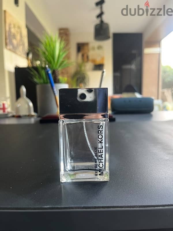 original purfume bottles سعر الزجاجه ٢٠٠ 1