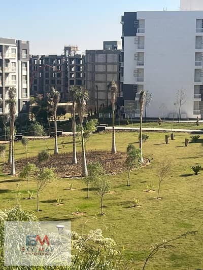116m apartment for rent in Madinaty with a wide garden view, steps from services