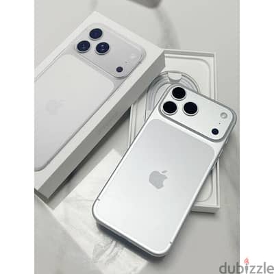 آبل - آيفون 17 برو ماكس