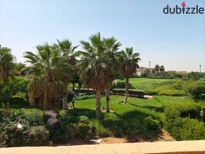 للبيع بفيلات الجولف مدينتى فيلا مستقلة موقع متميز بدون تشطيب بمساحة 901م فيوالجولف مباشرة