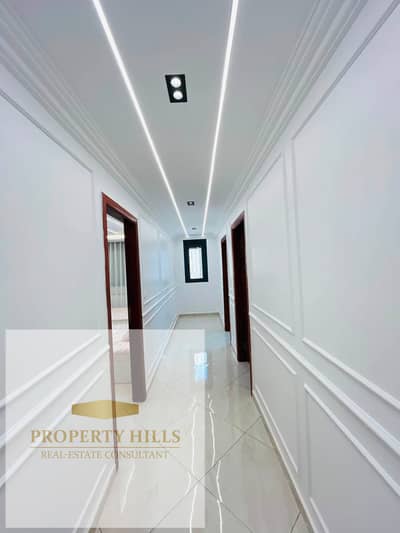 Fully finished 275 sqm twin house villa, price-dropped for a quick sale!! In La Vista City: asking 32,392,000 EGP with flexible payment plans up to 8 years!!