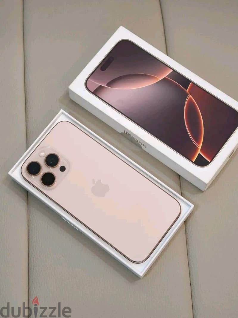 Apple - iPhone 16 Pro Max 3