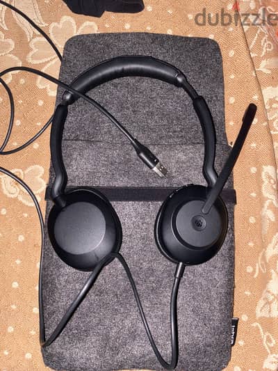 Jabra Evolve2 40
