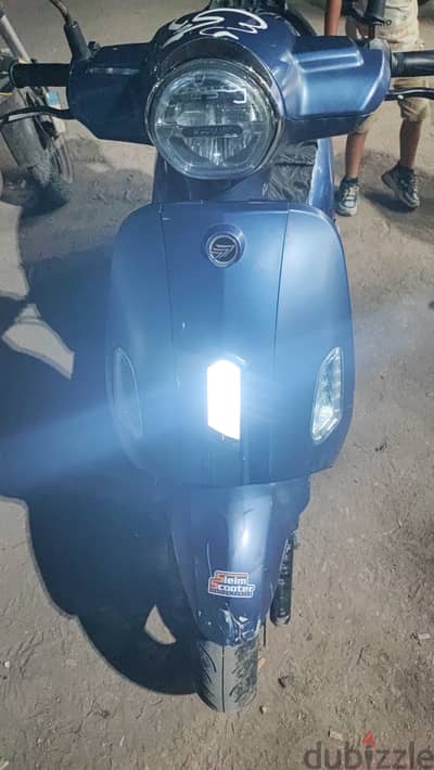 اسكوتر كيواي زهرة 200cc انجكشن