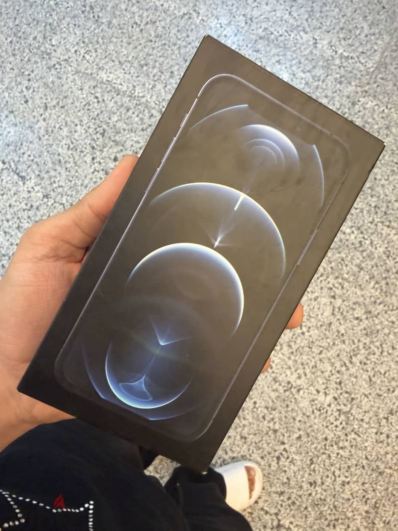 Apple - iPhone 12 Pro 3