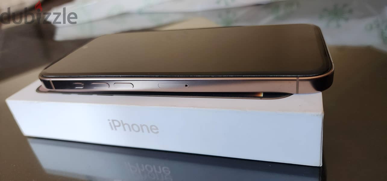 Apple - iPhone 16 Pro Max 3