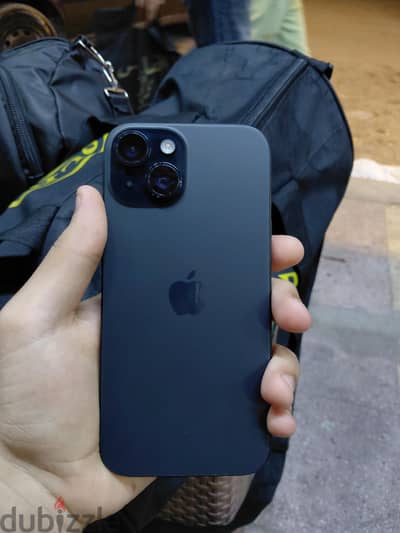 - iPhone 15 128gb black