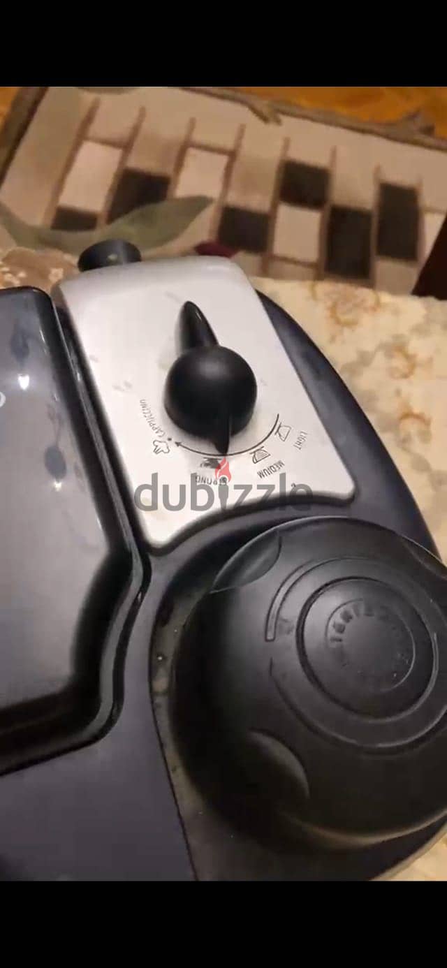 Delonghi Coffee Machine 3