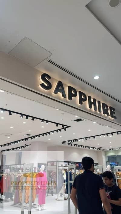 Store 155 sqm immediate receipt in a distinctive location on the southern thirty