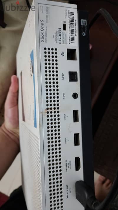 Xbox one s  1 tera + kinect