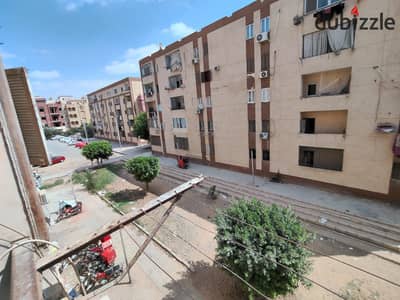 For sale, a 90m apartment in the first gathering, the second neighborhood, on the second floor, with some finishes
