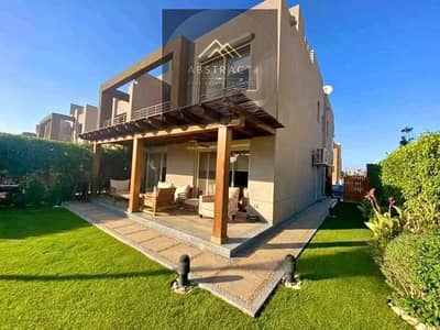 Standalone villa at a bargain price in Palm Hills, immediate delivery, prime location, and the best layout. Standalone villa at a bargain price in Palm Hills, immediate delivery, prime location, and the best layout.