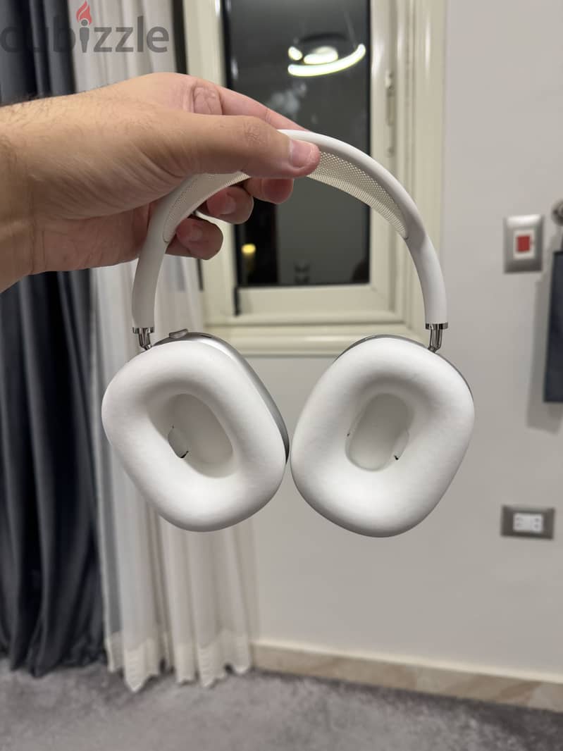 Apple AirPods Max 2