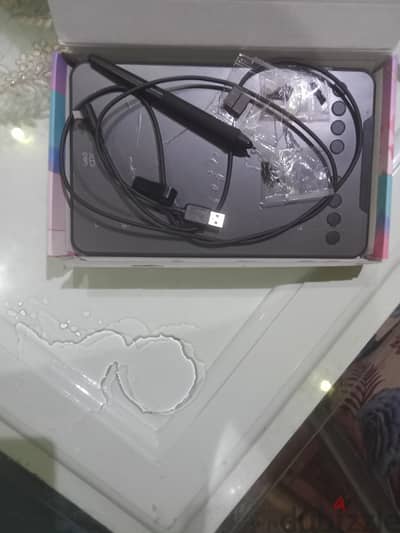 تابلت بتاع فنون جميله لم يستخدم