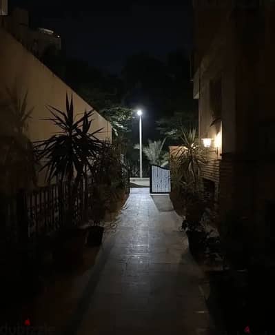 شقة للبيع ف المعادي الجديدة امام الكورت يارد