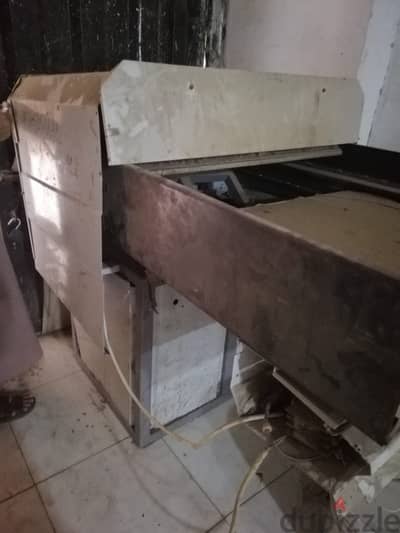 مكبس حارى