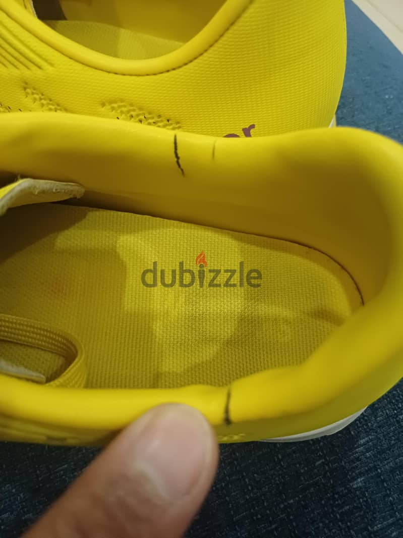 predator TF shoes 4