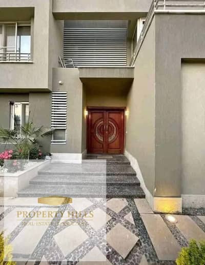 Last villa for sale in 5 settlement next to el ahly club