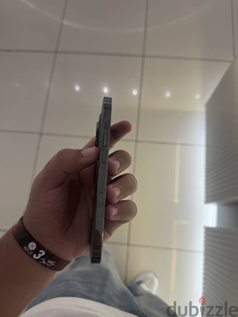 Apple - iPhone 13 Pro 1