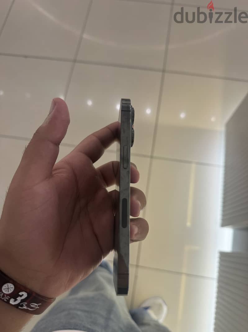 Apple - iPhone 13 Pro 2